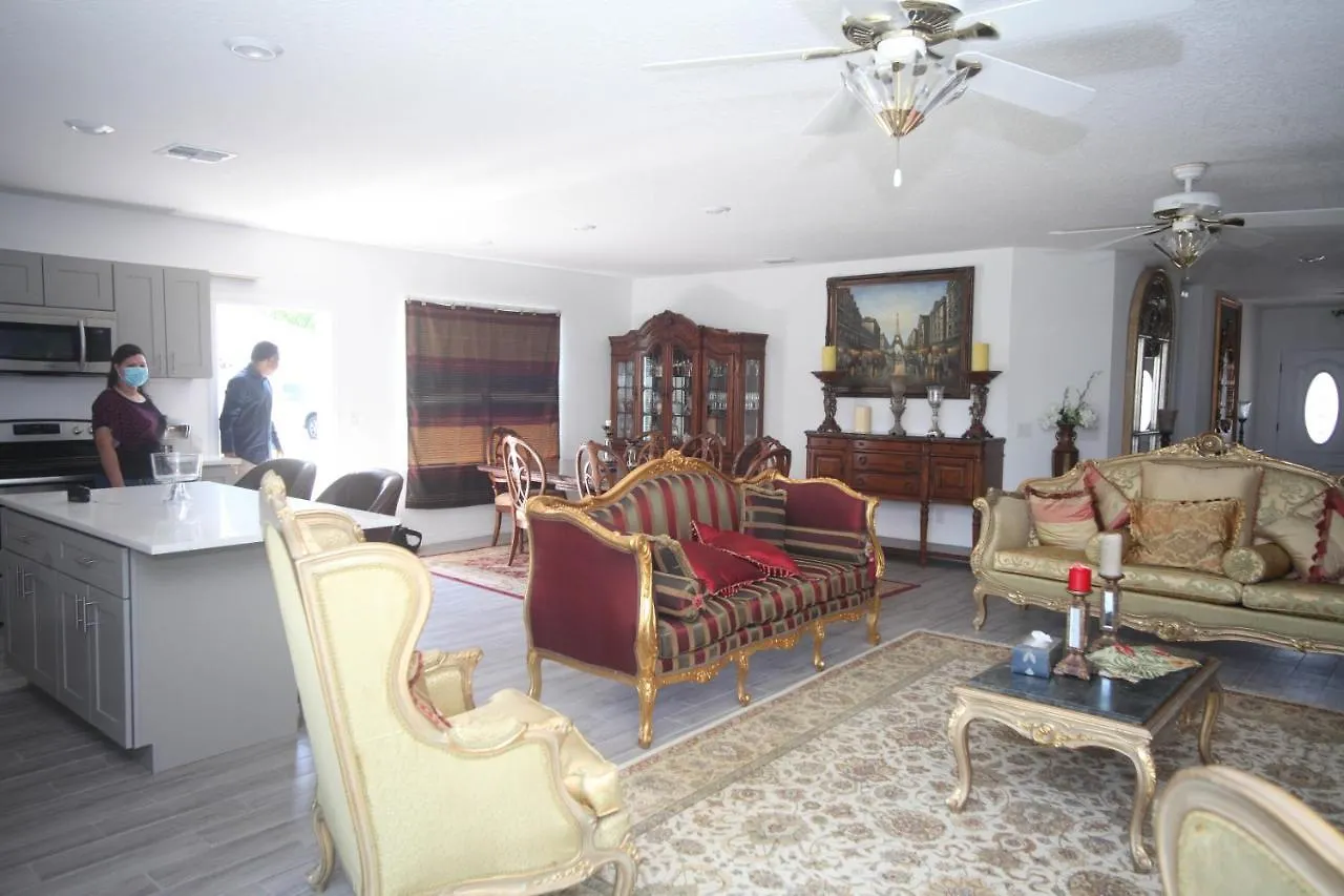 A Beautiful Queen Bedroom Orlando 0*,  United States